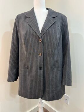 Maggie Barnes Grey Pinstripe Blazer NEW size 16W Pink/Purple Lining